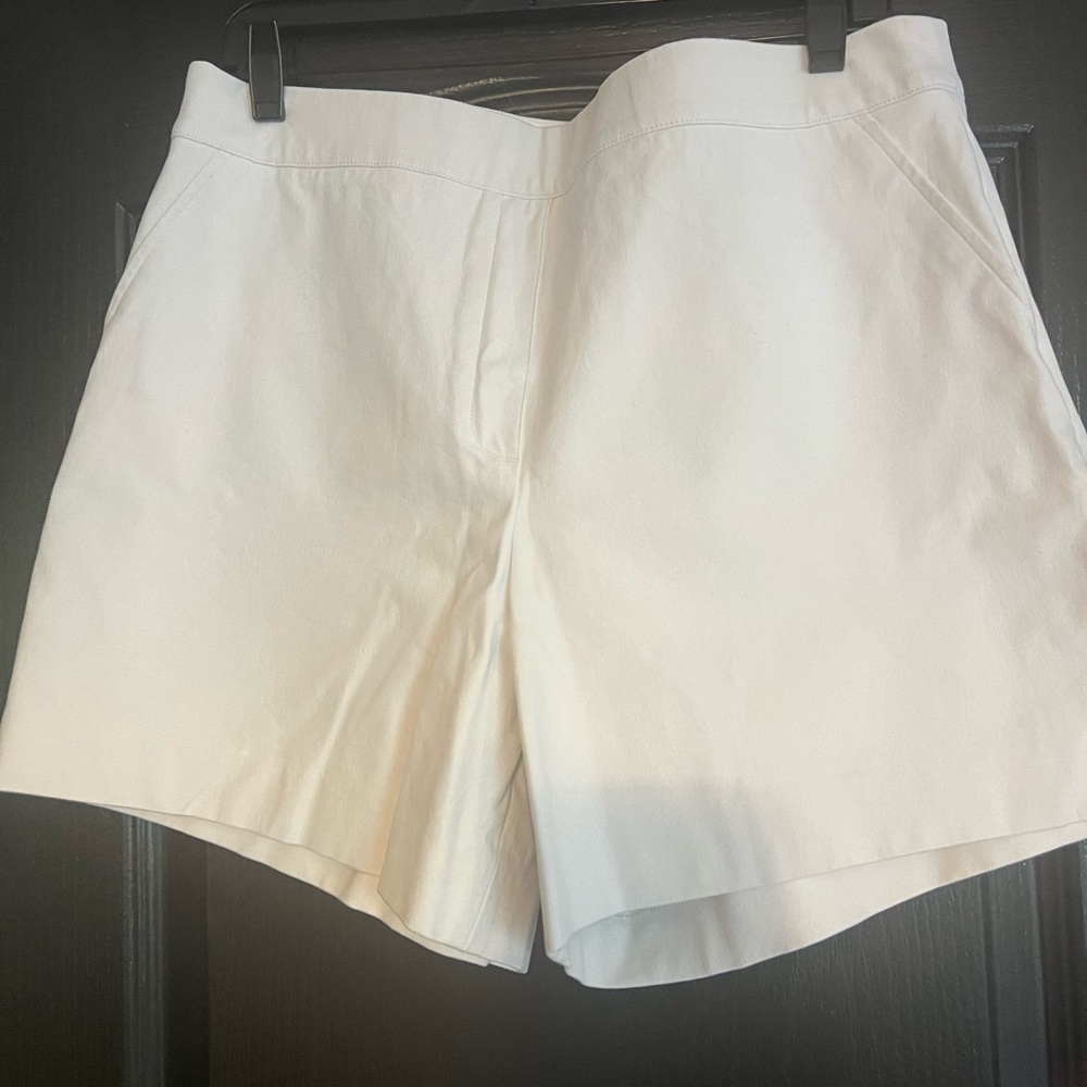 Spanx white shorts lined no show size xl